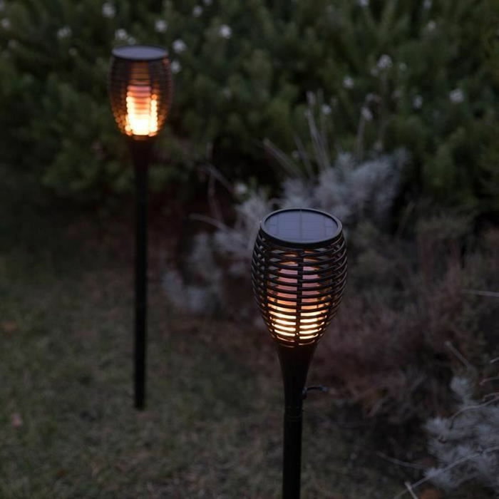 Lumi Jardin Maity Sun Mini Lot de 2 Torches Solaires Noir 70 cm Blanc Chaud Lumi Jardin Maity Sun Mini Lot de 2 Torches Solaires Noir 70 cm Blanc Chaud