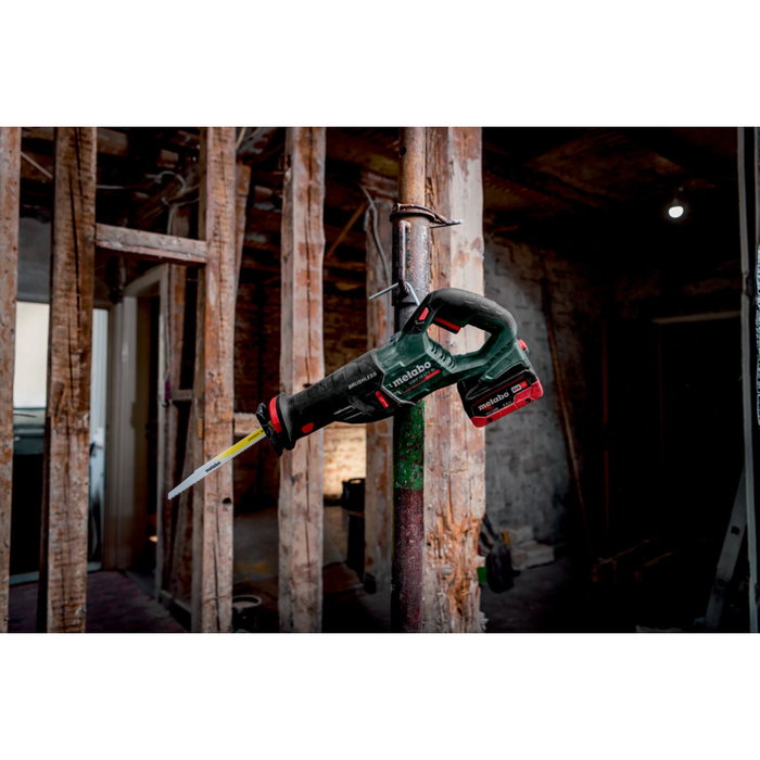 Metabo SSEP 18 LT BL Scie sabre sans fil