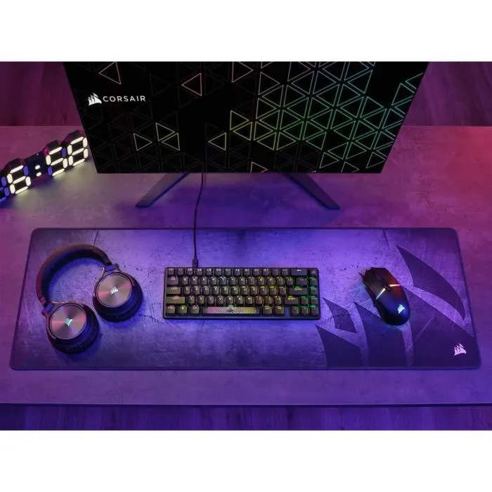 Corsair K65 PRO MINI - Clavier gaming mécanique optique compact 65% - Switchs OPX - Rétroéclairage LED RGB - Noir Corsair K65 PRO MINI - Clavier gaming mécanique optique compact 65% - Switchs OPX - Rétroéclairage LED RGB - Noir