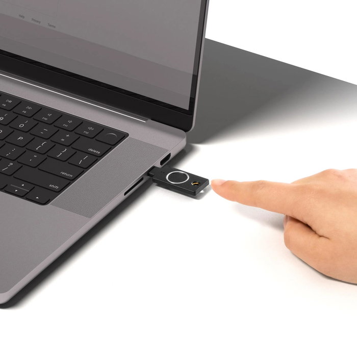 Yubico YubiKey C Bio FIDO Edition USB-C