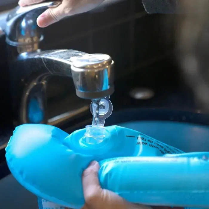 Baby Einstein Tapis d'eau gonflable pour bébé Opus's Ocean of Discovery, jeu sensoriel d'éveil, facile à nettoyer et pliable, jouet dès la naissance