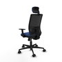 Chaise Yunquera Synchro 4 positions tissu Bleu foncé Maille Noir Base en nylon noir Accoudoir 1D Appui-tête 1D Roulettes 65mm nylon