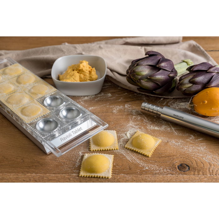 Marcato Ravioli Tray Silver avec rouleau à pâtisserie assorti