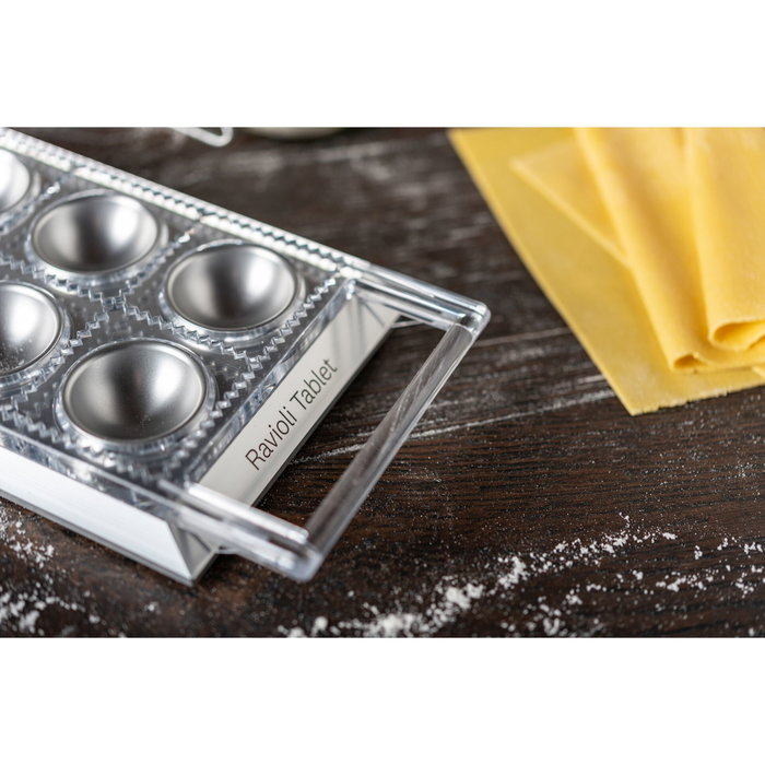 Marcato Ravioli Tray Silver avec rouleau à pâtisserie assorti
