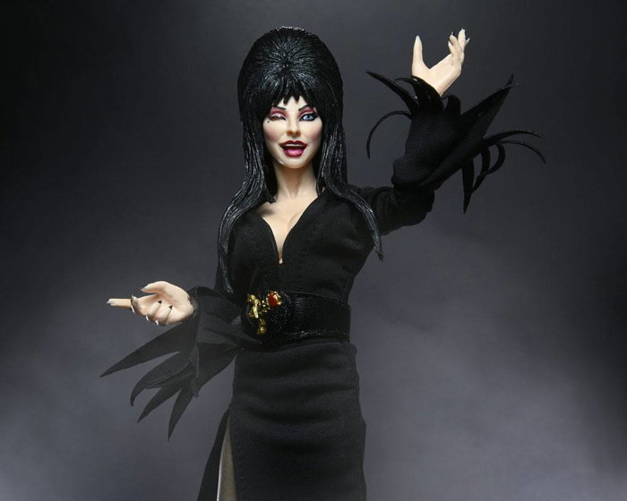 NECA Elvira, Mistress of the Dark Figurine Clothed 20 cm
