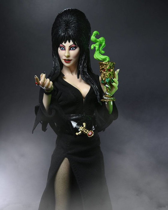 NECA Elvira, Mistress of the Dark Figurine Clothed 20 cm