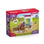 Schleich 42710 Horse Club - Figurine Horse Box avec Hannah et Cayenne - Jeu d'imagination pour Enfants dès 5 Ans