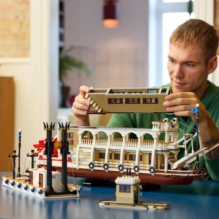 LEGO 21356 Ideas Le Bateau à Vapeur du Mississippi - Set de Construction pour Adulte avec 4090 Pièces - Maquette Décorative