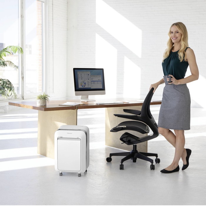Fellowes Powershred LX 211 Blanc (Micro Cut) de Destructrice de papier et documents Fellowes Powershred LX 211 Blanc (Micro Cut) de Destructrice de papier et documents