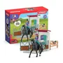 Schleich 42709 - Horse Club Horse Box Lisa et Storm, Figurine de cheval avec accessoires, Jouet éducatif dès 5 ans