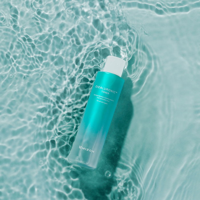 Mizon Tonique CICALURONIQUE 150 ml Hydratant Apaisant à l'Acide Hyaluronique et Centella Asiatica pour Peaux Sensibles Mizon Tonique CICALURONIQUE 150 ml Hydratant Apaisant à l'Acide Hyaluronique et Centella Asiatica pour Peaux Sensibles