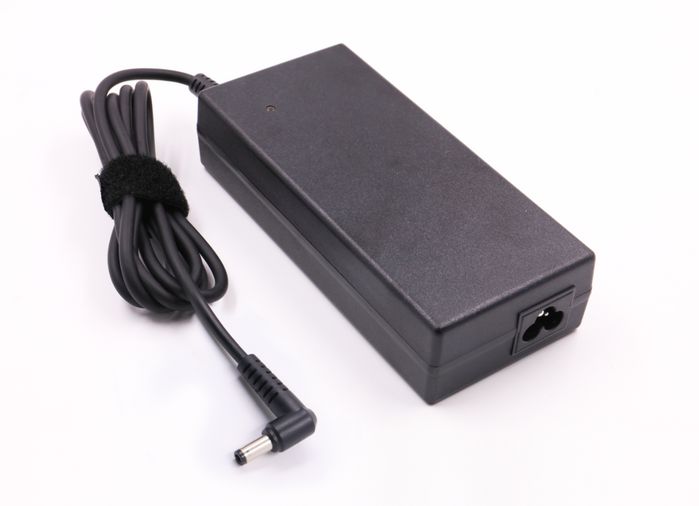CoreParts Adaptateur secteur Standard 120W 24V 5A 5.5*2.1 mm