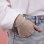 Disney Pulsera Stitch en Argent Baïné avec Perles Bleu Clair - Bracelet Extensible et Pendentif Adorable