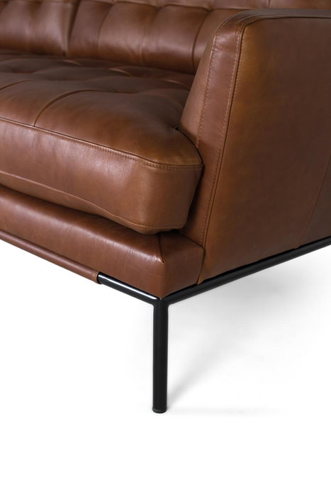 Giner y Colomer - Canapé 3 places en cuir véritable, style vintage avec capitonnage et pieds en métal bronze - Marron (L200 x P90 x H83 cm) Giner y Colomer - Canapé 3 places en cuir véritable, style vintage avec capitonnage et pieds en métal bronze - Marron (L200 x P90 x H83 cm)