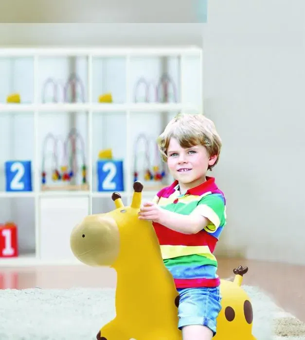 Lexibook - Girafe sauteuse gonflable pour enfants, 45 cm de hauteur, 50 kg max, avec pompe manuelle - Dès 3 ans Lexibook - Girafe sauteuse gonflable pour enfants, 45 cm de hauteur, 50 kg max, avec pompe manuelle - Dès 3 ans