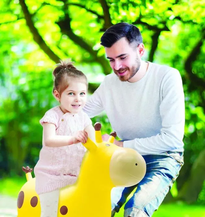 Lexibook - Girafe sauteuse gonflable pour enfants, 45 cm de hauteur, 50 kg max, avec pompe manuelle - Dès 3 ans Lexibook - Girafe sauteuse gonflable pour enfants, 45 cm de hauteur, 50 kg max, avec pompe manuelle - Dès 3 ans