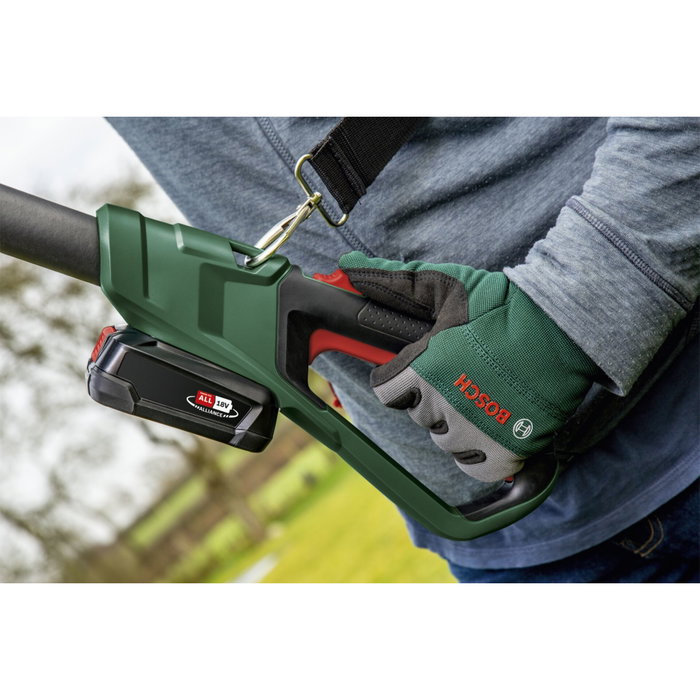 Bosch UniversalChainPole 18 - Élagueuse sur perche sans fil Bosch UniversalChainPole 18 - Élagueuse sur perche sans fil