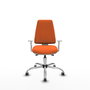 Chaise Elche Asynchrone Tissu Orange Structure chromée Accoudoirs blancs Sans appui-tête Roulettes 65mm pour moquette