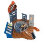 Hot Wheels Monster Trucks Arena Smashers Desafío Giratorio Hnb93 - Jeu de voiture de cascade avec effet tremblement - Jouet pour enfants dès 4 ans