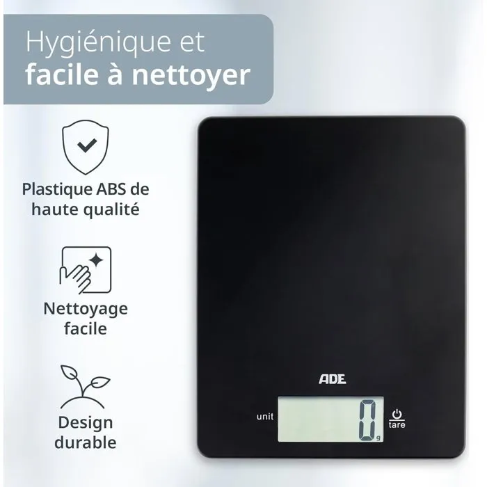 ADE Balance de Cuisine Numérique Digital Ultra Plate 5 kg - Plateau ABS Noir 22 x 17 cm - 9 mm d'épaisseur - Avec Pile CR2032 ADE Balance de Cuisine Numérique Digital Ultra Plate 5 kg - Plateau ABS Noir 22 x 17 cm - 9 mm d'épaisseur - Avec Pile CR2032