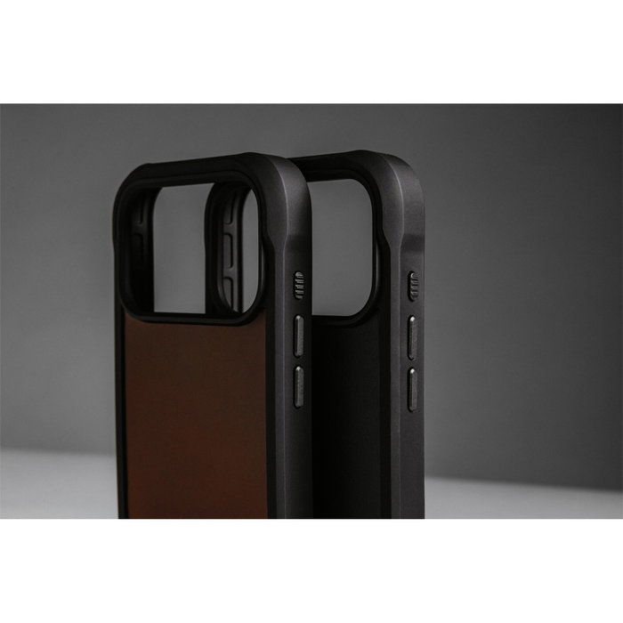 Nomad Rugged Leather Case iPhone 17 Pro - Black Horween Nomad Rugged Leather Case iPhone 17 Pro - Black Horween