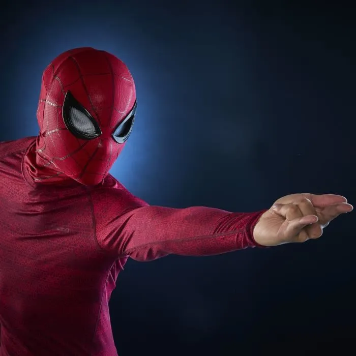 Hasbro Marvel Legends Series Masque de Spider-Man Expressif Électronique - Cosplay de Super-héros