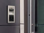 2N IP Verso - Clavier à touches tactiles avec lecteur RFID 125 kHz / 13.56 MHz sécurisé, NFC, Bluetooth et technologie PICard compatible