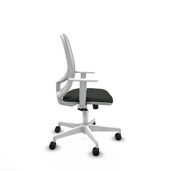 Chaise Cilanco Synchro 3 positions tissu Noir Maille Blanc Structure polyamide blanc Accoudoirs blancs Sans appui-tête Roulettes 65mm nylon Chaise Cilanco Synchro 3 positions tissu Noir Maille Blanc Structure polyamide blanc Accoudoirs blancs Sans appui-tête Roulettes 65mm nylon