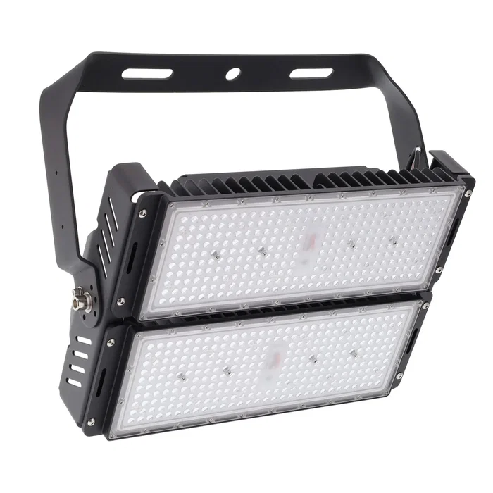 Projecteur LED 500W IP66 100.000h pour stades, sport, môle - 150 lm/W, 60°, composants Lumileds 5050 haute qualité