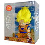 PLASTOY Figurine Tirelire Son Goku Super Saiyan Dragon Ball Super 15 cm en PVC - Collection Dragon Ball