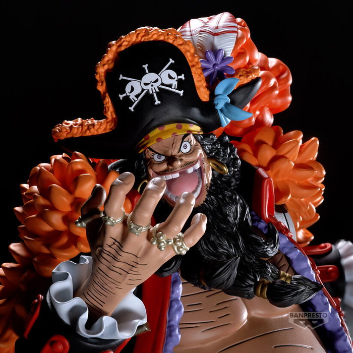 BANPRESTO Figura Marshall D Teach Grandista One Piece 22cm