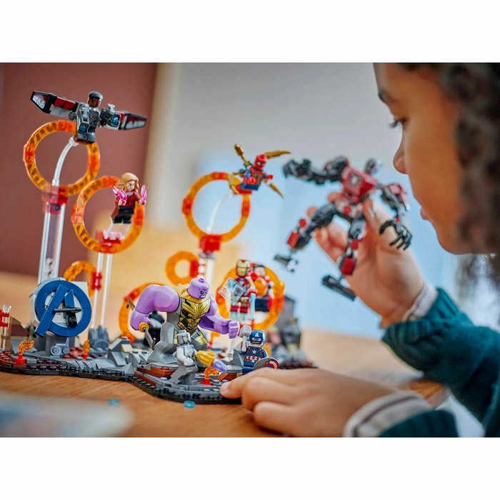 LEGO 76323 Combat final d'Avengers : Endgame LEGO 76323 Combat final d'Avengers : Endgame