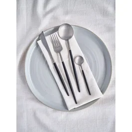Cosy & Trendy Set de couverts Julia 16 pcs - Noir