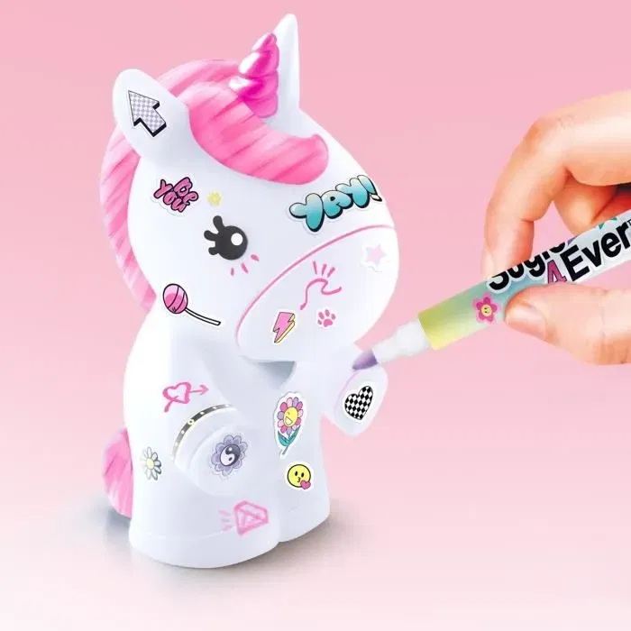 Canal Toys OFG 267 - Mini Figurine Lumineuse à Décorer DIY pour Enfant, Stickers et Strass, Lampe Multicolore Douce - Licorne, Dinosaure, Chat, Panda Canal Toys OFG 267 - Mini Figurine Lumineuse à Décorer DIY pour Enfant, Stickers et Strass, Lampe Multicolore Douce - Licorne, Dinosaure, Chat, Panda