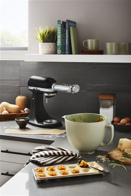 Kitchenaid 5KSM2CB5PSL Bol en céramique titane couleur feuille de sauge, pour robot culinaire, compatible micro-ondes, four, lave-vaisselle et congélateur