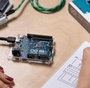 Arduino Uno R4 Minima - Carte de développement avec microcontrôleur ARM Cortex M4 32 bits, USB-C, 256 kB Flash