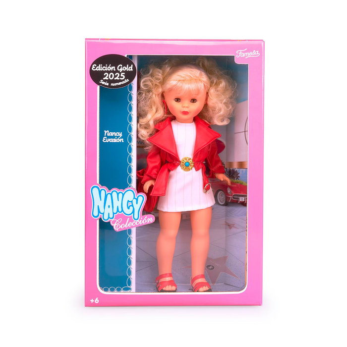 Nancy - Nal20000 - Collection Évasion - Figurine de la célèbre poupée années 70 avec robe blanche et veste rouge en cuir - Version en espagnol