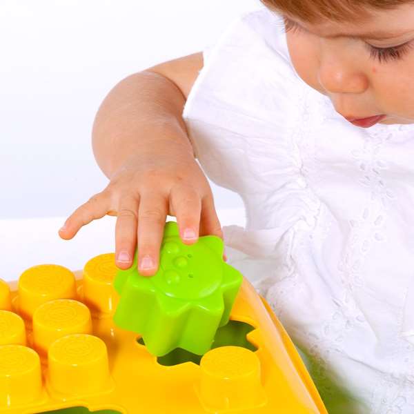 Molto - Caisse de blocs et puzzles souples en plastique avec 15 pièces, jouet éducatif pour enfants à partir de 1 an