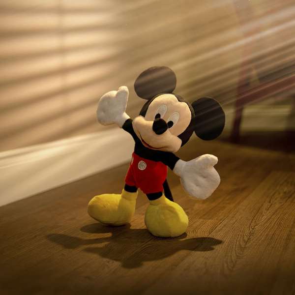 Smoby Peluche Mickey 35 cm en Peluche Textile - Langue d'Emballage Espagnol et Portugais