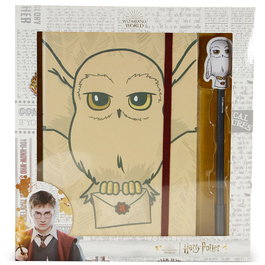 Karactermania Set Quotidien Harry Potter Hedwig avec Journal 100 Pages Rigide et Stylo Décoratif en Cadeau