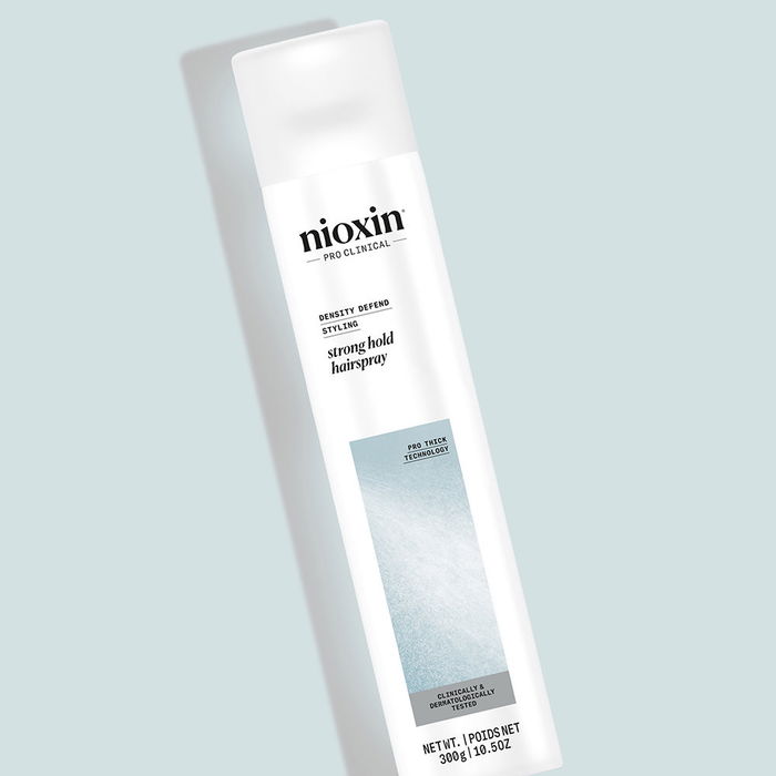 Nioxin Laque Fixatrice Strong Hold Cheveux Moyens à Épais 300 ml Nioxin Laque Fixatrice Strong Hold Cheveux Moyens à Épais 300 ml