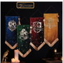 WIDDOP & CO Banderin mural Hufflepuff Harry Potter en tissu jaune avec borles dorées, logo et sceau de Hogwarts