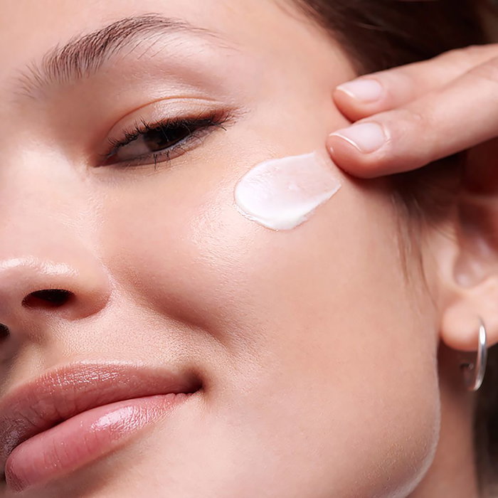 Garnier Sérum Crème Illuminatrice et Anti-taches 2 en 1 à la Vitamine C SPF 25 50 ml