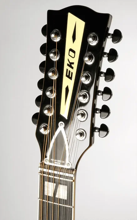 EKO Guitare Acoustique-Électrique Dreadnought Ranger 12 Cordes Vintage Natural EKO Guitare Acoustique-Électrique Dreadnought Ranger 12 Cordes Vintage Natural