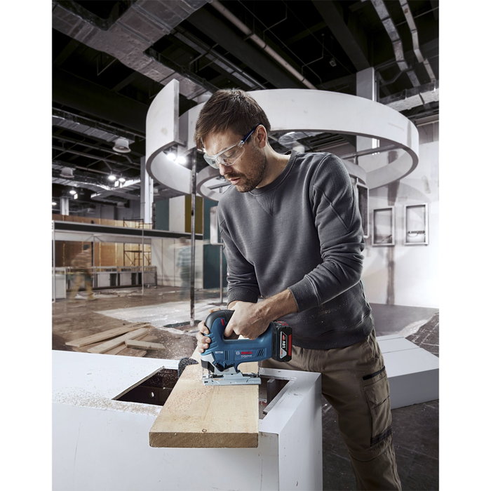 Bosch GST 18V-125 B Professional Scie sauteuse sans fil