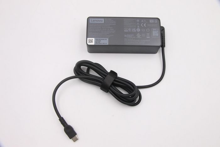 Lenovo Adaptateur Secteur 65W pour PC Portable - Alimentation Universelle avec Sorties 20V/15V/9V/5V et Design Double Port Lenovo Adaptateur Secteur 65W pour PC Portable - Alimentation Universelle avec Sorties 20V/15V/9V/5V et Design Double Port