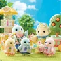 Sylvanian Families - La famille Oiseau Citrus - Set de 4 personnages articulés avec accessoires - Fruits et chariot - Pour enfants de 3 ans et plus