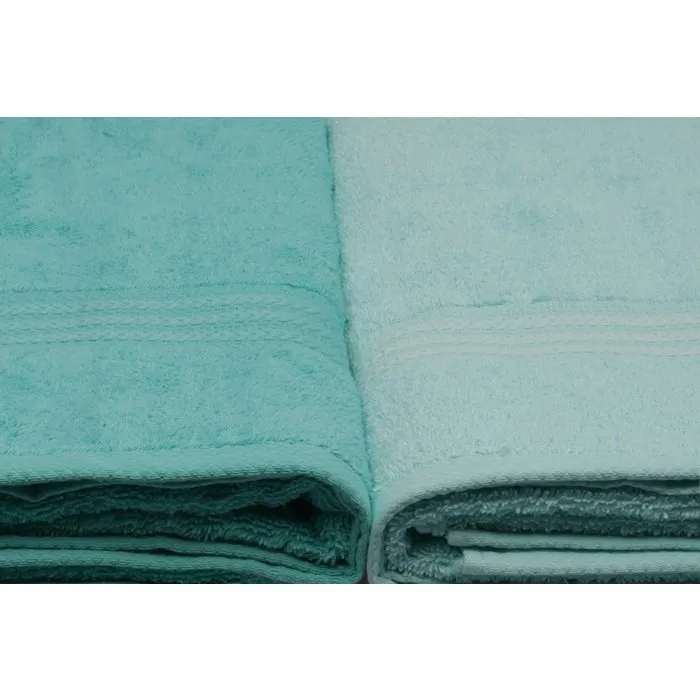 Ensemble de 4 serviettes de bain Vert menthe - 70 x 140 cm Ensemble de 4 serviettes de bain Vert menthe - 70 x 140 cm