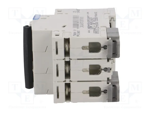 LEGRAND Disjoncteur S300 TX 3 pôles 32A 400VAC 6kA LEGRAND Disjoncteur S300 TX 3 pôles 32A 400VAC 6kA