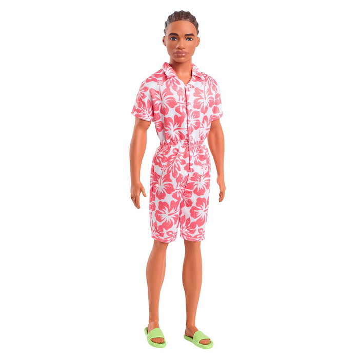 Mattel Ken Fashionistas - Poupée Ken avec short hawaïen à motif blanc et corail, cheveux tressés et sandales vertes, jouet pour enfants dès 3 ans Mattel Ken Fashionistas - Poupée Ken avec short hawaïen à motif blanc et corail, cheveux tressés et sandales vertes, jouet pour enfants dès 3 ans